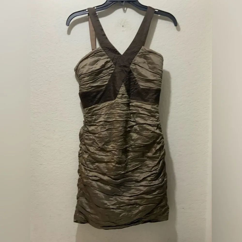 BCBG Max Azria "Simson" Mocha Crinkled Taffeta Cocktail Dress Sz 6 retail $348